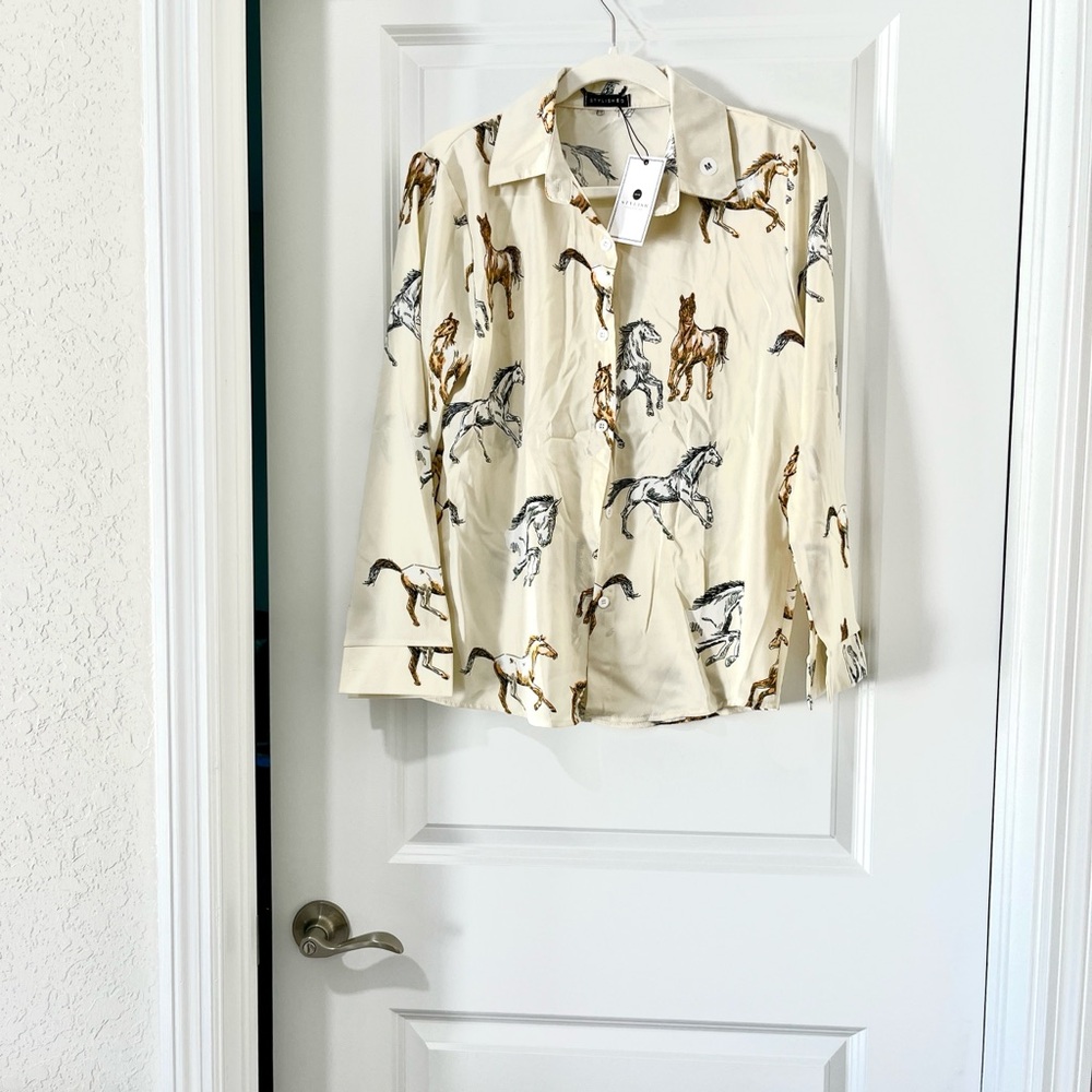 Stylish EQ The Lily Shirt Wild Horse Button up Ivory Shirt
